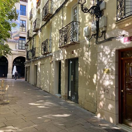 Alojamiento En Pleno Centro Con Wifi Y Aire Acondicionado Logroño Extérieur photo